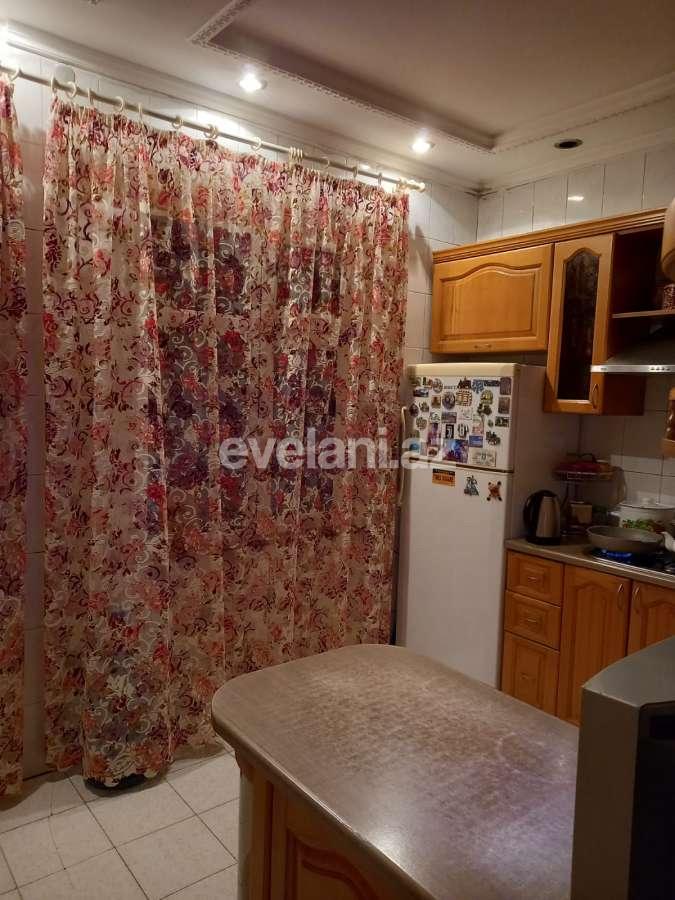 Rent, old building, 3 room, 106 m², Baku, Nasimi r, Nizami m.