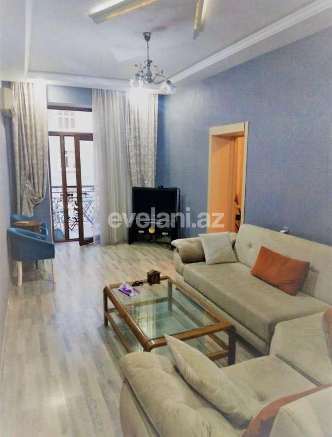 Kirayə verilir, köhnə tikili, 2 otaqlı, 50 m², Bakı, Səbail r, Sahil m.