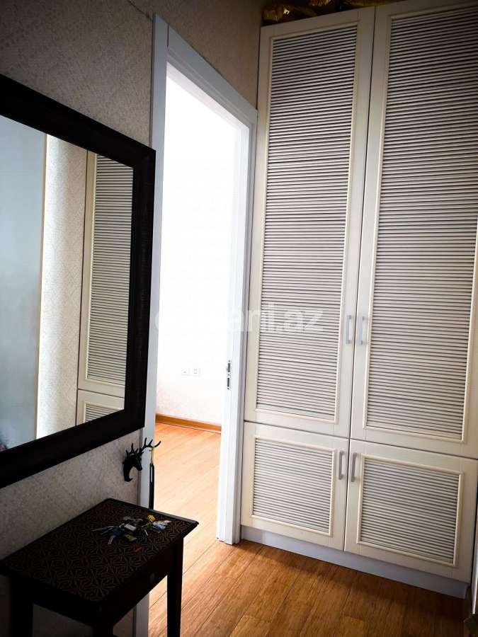 Kirayə verilir, köhnə tikili, 2 otaqlı, 75 m², Bakı, Nəsimi r, 28 may m.