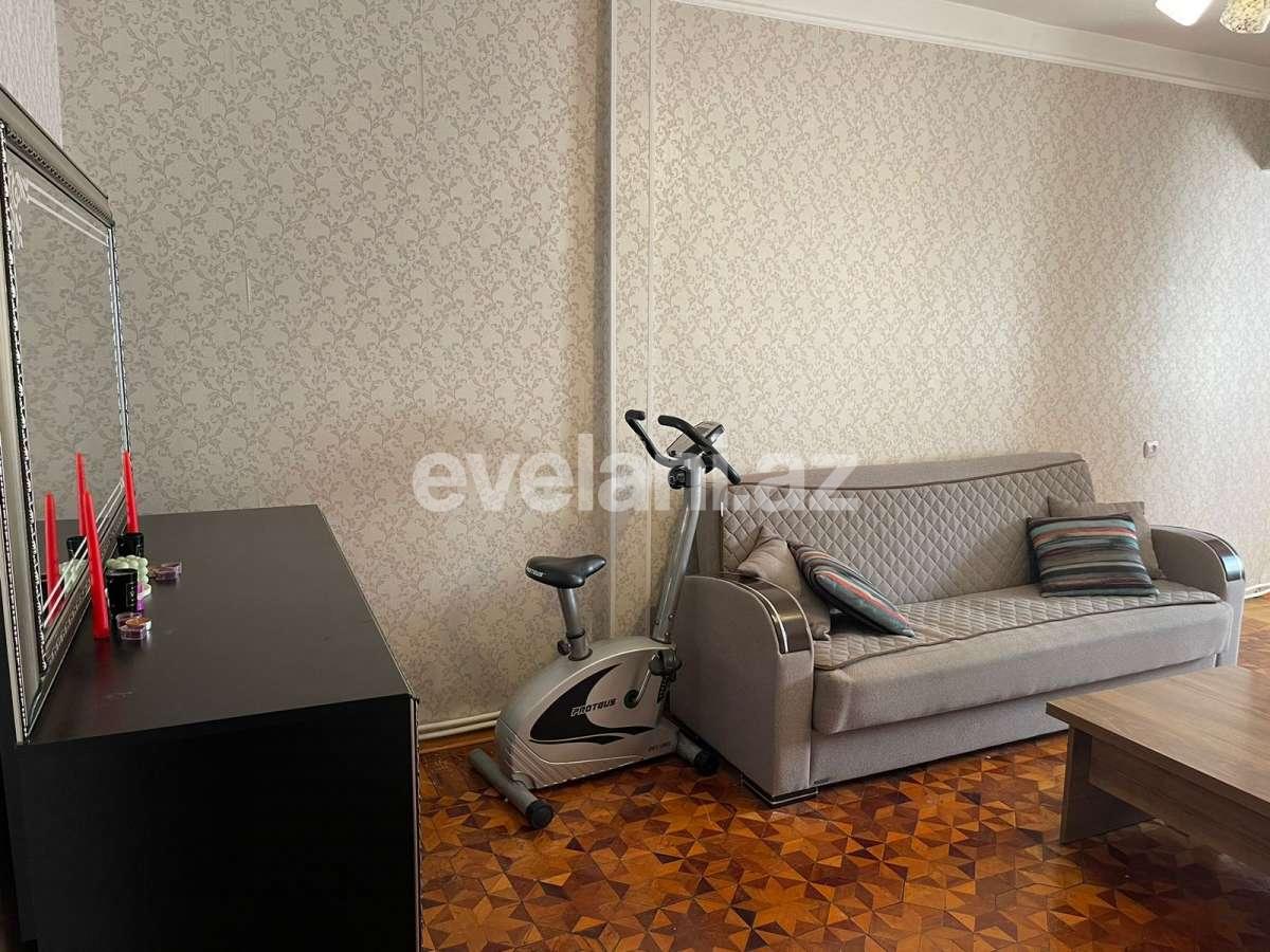 Satılır, köhnə tikili, 2 otaqlı, 60 m², Bakı, Nəsimi r, Gənclik m.