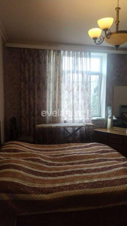 Продаётся, вторичка, 2-комнаты, 59.99 m², Баку, Ясамальский r, Низами m.