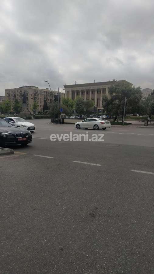 Продаётся, вторичка, 2-комнаты, 59.99 m², Баку, Ясамальский r, Низами m.