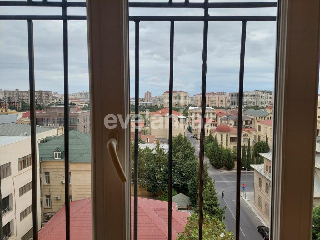 Satılır, həyət evi / bağ, 15 otaqlı, 807 m², Bakı, Nəsimi r, Gənclik m.