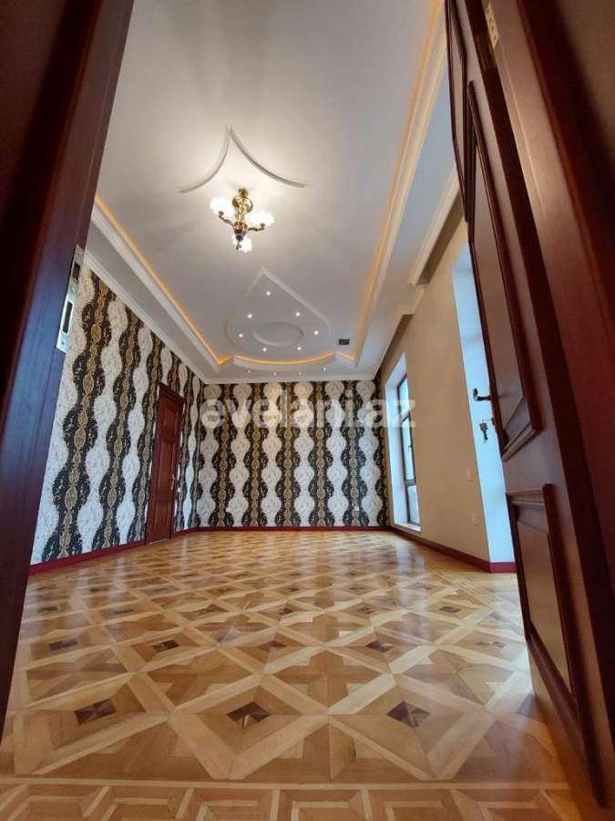 Satılır, həyət evi / bağ, 15 otaqlı, 807 m², Bakı, Nəsimi r, Gənclik m.