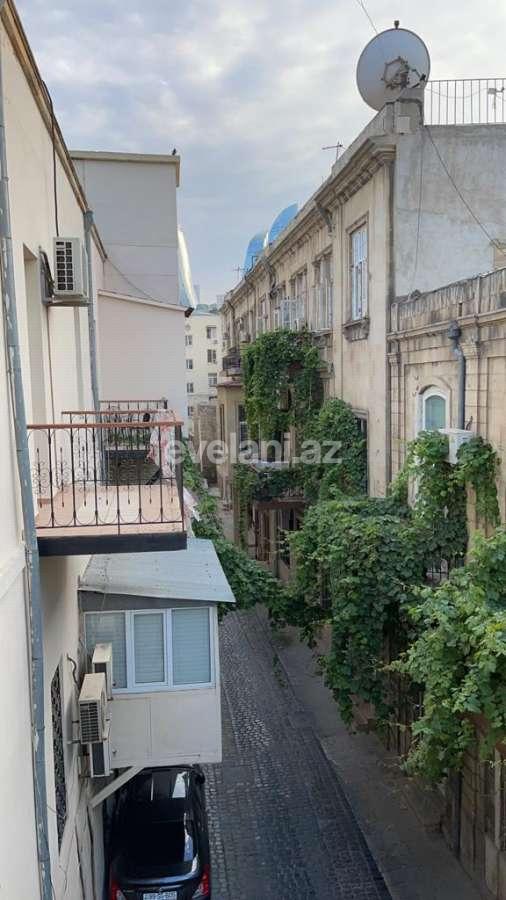 Kirayə verilir, köhnə tikili, 2 otaqlı, 40 m², Bakı, Xətai r.