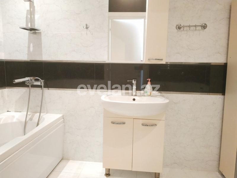 Satılır, yeni tikili, 3 otaqlı, 130 m², Bakı, Xətai r.