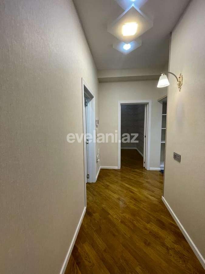Satılır, yeni tikili, 3 otaqlı, 130 m², Bakı, Nizami r, Qara Qarayev m.