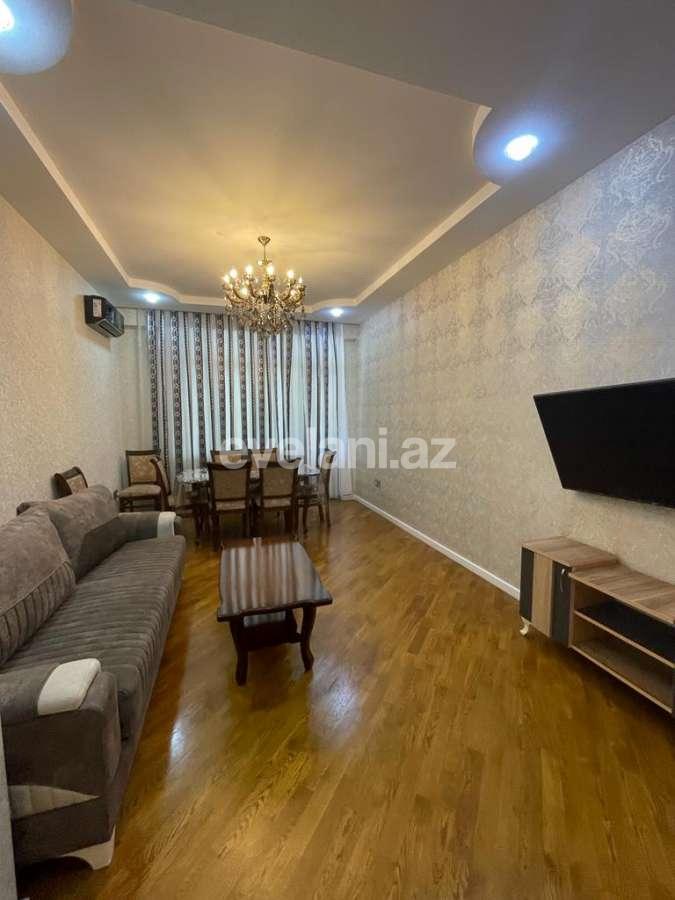 Satılır, yeni tikili, 3 otaqlı, 130 m², Bakı, Nizami r, Qara Qarayev m.