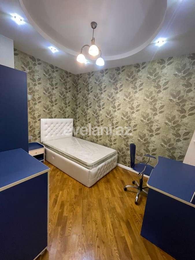 Satılır, yeni tikili, 3 otaqlı, 130 m², Bakı, Nizami r, Qara Qarayev m.