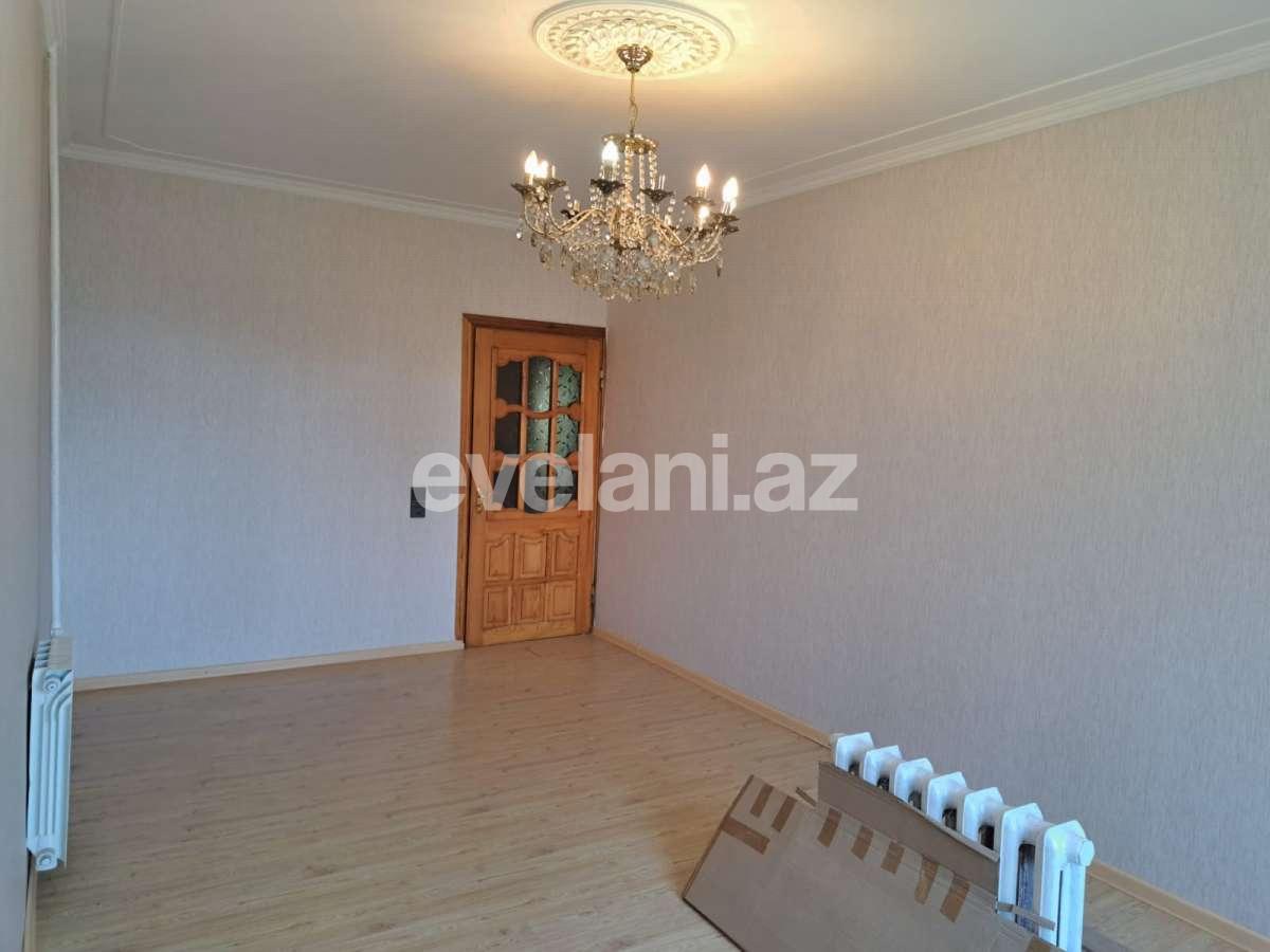Sale, old building, 3 room, 70 m², Baku, Khatai r.