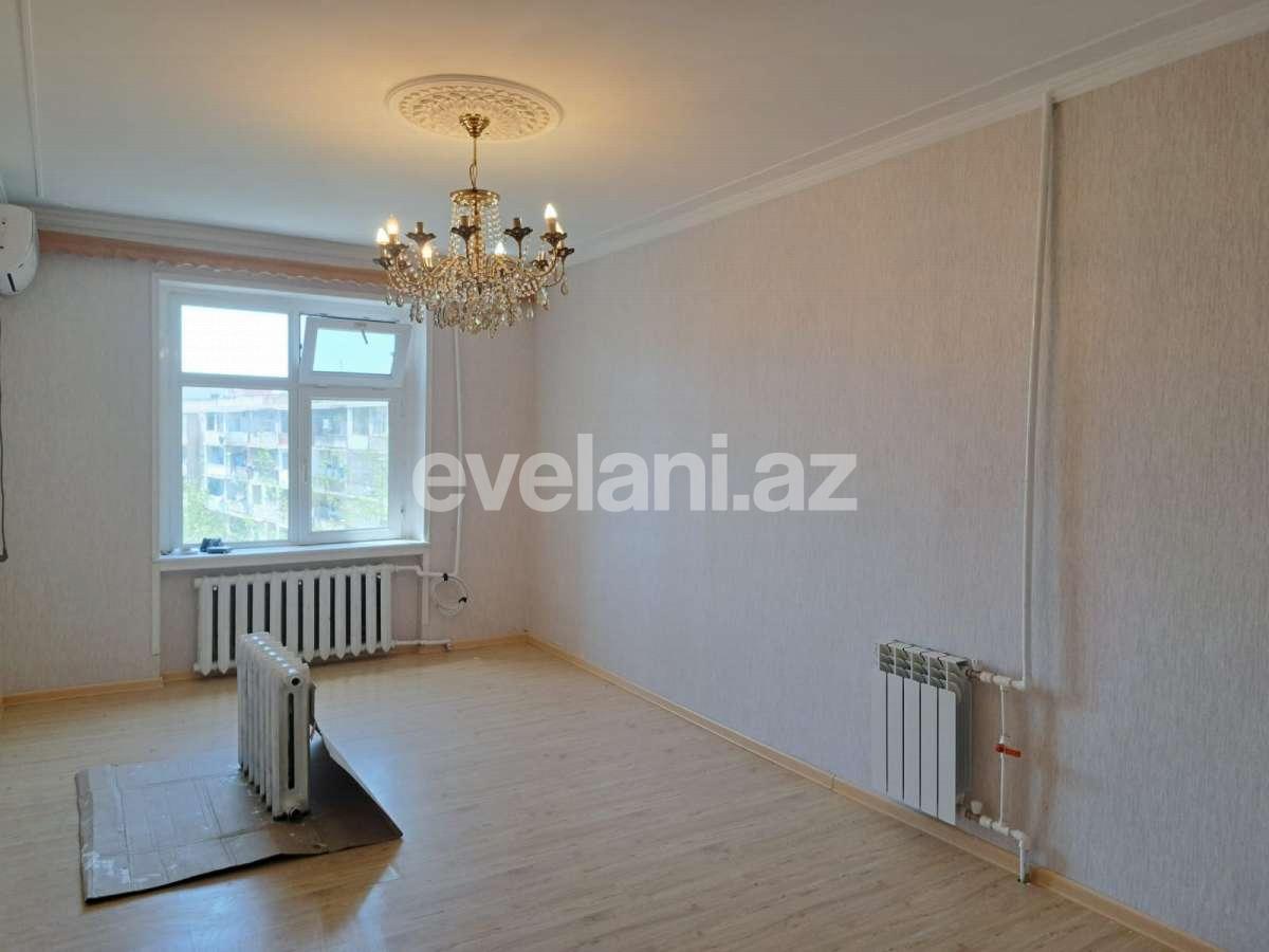 Sale, old building, 3 room, 70 m², Baku, Khatai r.