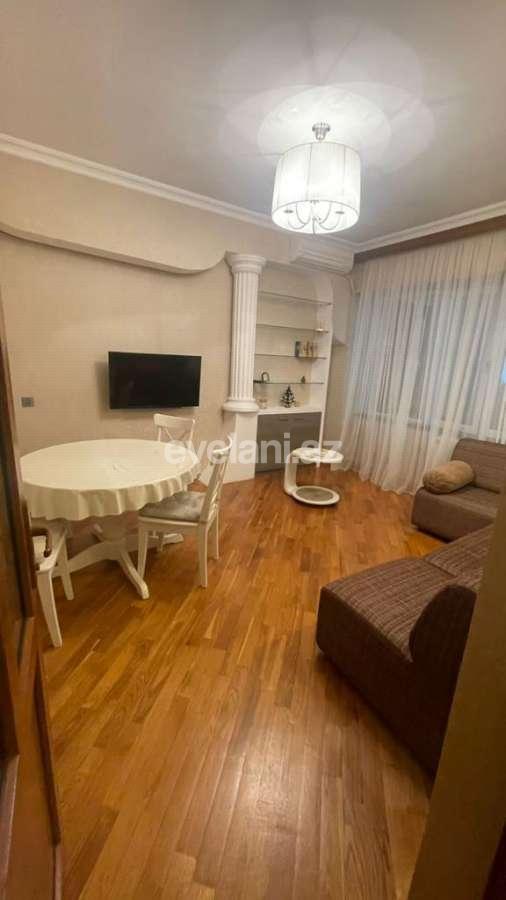 Kirayə verilir, yeni tikili, 2 otaqlı, 78 m², Bakı, Səbail r, Bayıl q, İçəri Şəhər m.