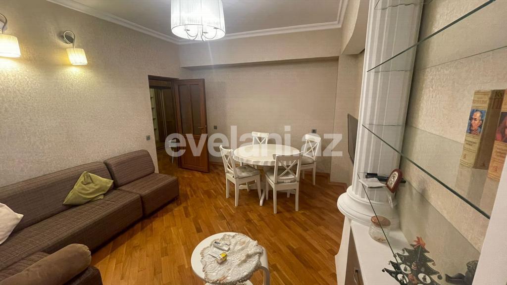 Kirayə verilir, yeni tikili, 2 otaqlı, 78 m², Bakı, Səbail r, Bayıl q, İçəri Şəhər m.