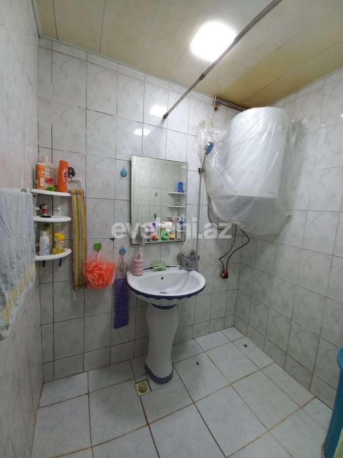 Satılır, köhnə tikili, 4 otaqlı, 120 m², Bakı, Xətai r, Əhmədli q, Həzi Aslanov m.