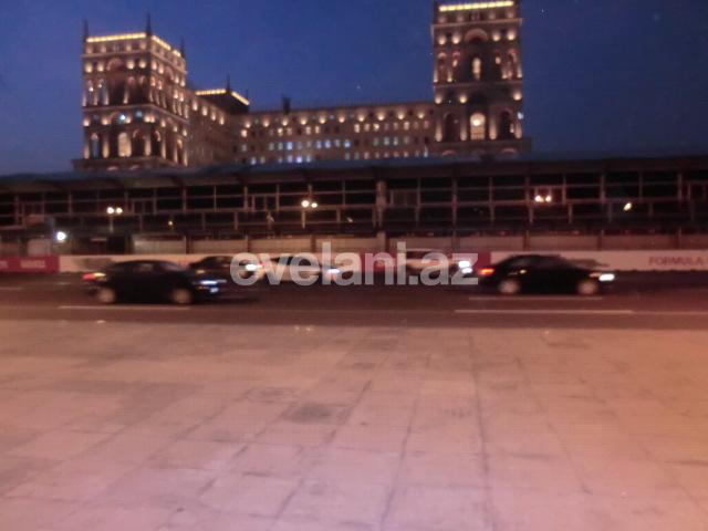 Rent, old building, 2 room, 90 m², Baku, Nasimi r.
