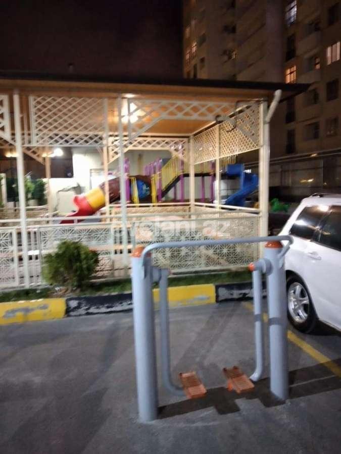 Kirayə verilir, yeni tikili, 2 otaqlı, 50 m², Bakı, Binəqədi r, 7-ci mikrorayon q, Azadlıq prospekti m.