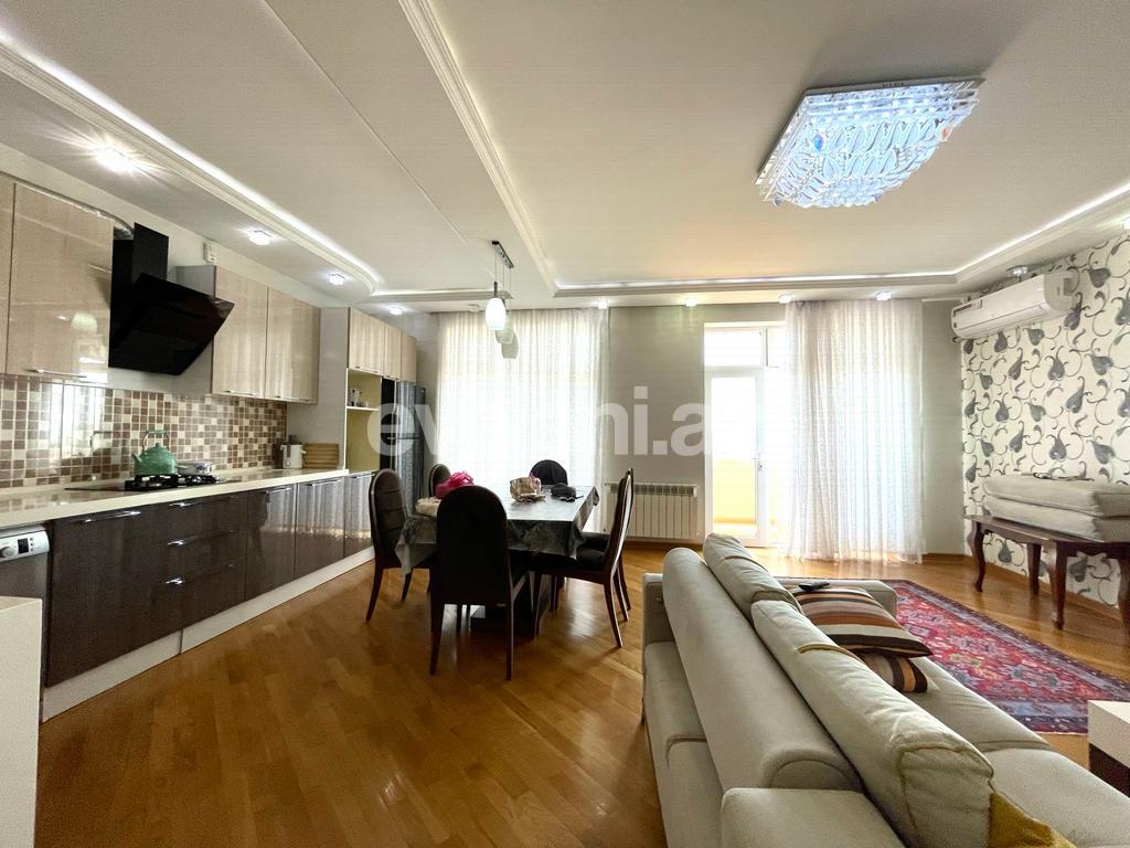Satılır, yeni tikili, 3 otaqlı, 115 m², Bakı, Nizami r, Neftçilər m.