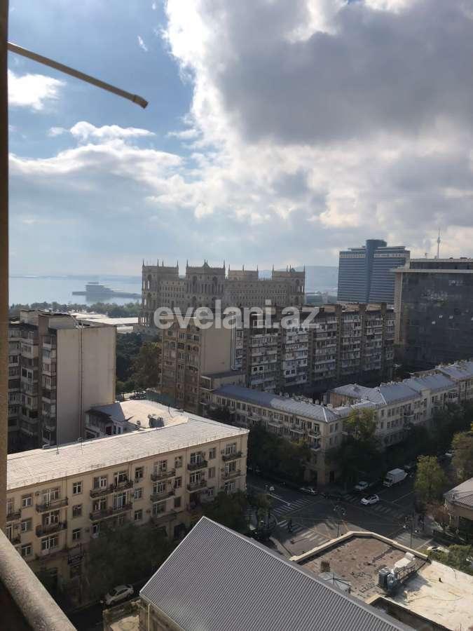 Satılır, yeni tikili, 4 otaqlı, 205 m², Bakı, Nəsimi r.