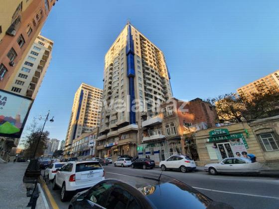 Satılır, yeni tikili, 4 otaqlı, 190 m², Bakı, Nəsimi r, 28 may m.