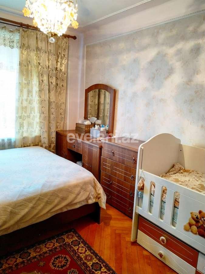 Kirayə verilir, köhnə tikili, 2 otaqlı, 45 m², Bakı, Yasamal r, Elmlər Akademiyası m.