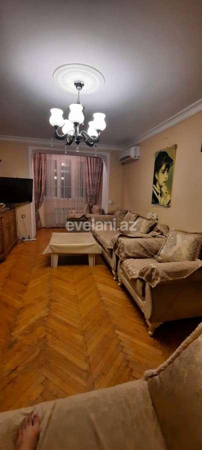 Продаётся, вторичка, 2-комнаты, 50 m², Баку, Ясамальский r, Элмляр Академиясы m.