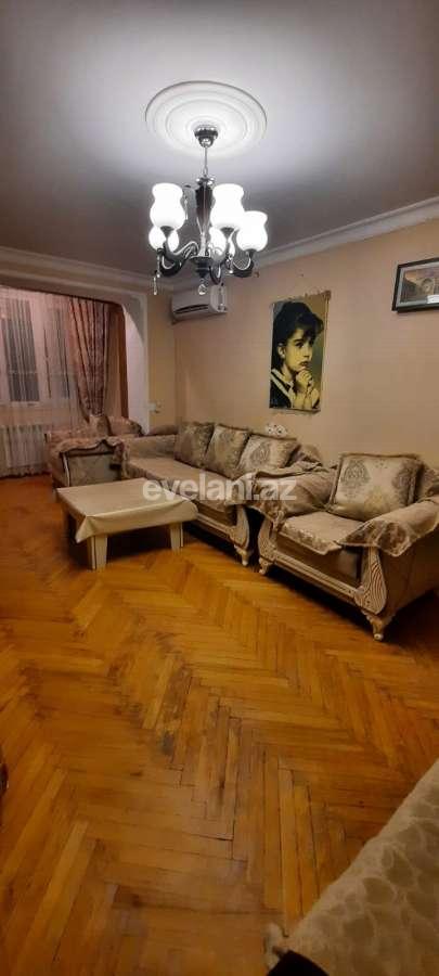 Продаётся, вторичка, 2-комнаты, 50 m², Баку, Ясамальский r, Элмляр Академиясы m.