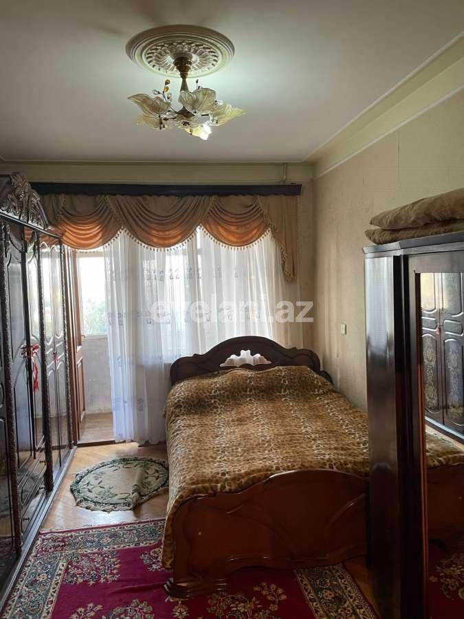 Sale, old building, 2 room, 60 m², Baku, Surakhani r, Gharachukhur d.