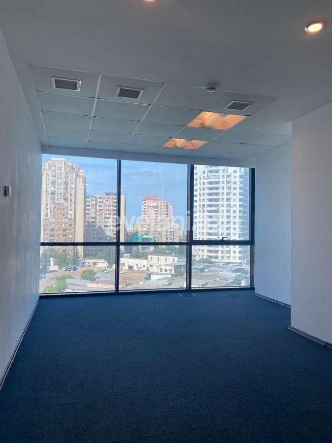 Kirayə verilir, ofis, 7 otaqlı, 300 m², Bakı, Nəsimi r, 8 Noyabr m.