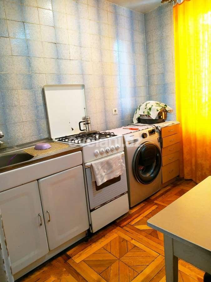 Kirayə verilir, köhnə tikili, 2 otaqlı, 37 m², Bakı, Yasamal r, Elmlər Akademiyası m.