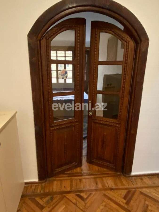 Kirayə verilir, köhnə tikili, 2 otaqlı, 65 m², Bakı, Nəsimi r, 28 may m.