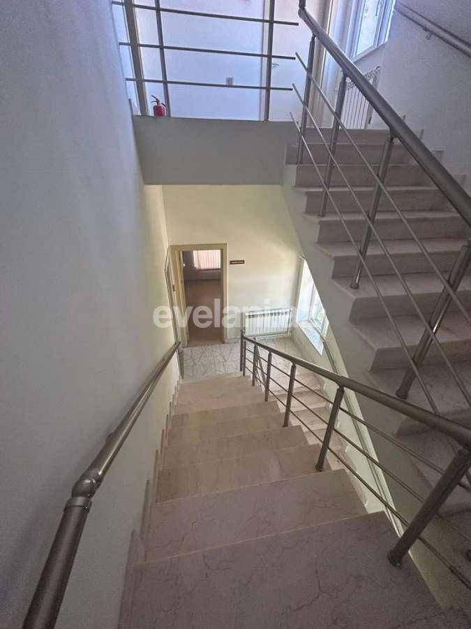 Kirayə verilir, ofis, 25 otaqlı, 1500 m², Bakı, Binəqədi r, Azadlıq prospekti m.