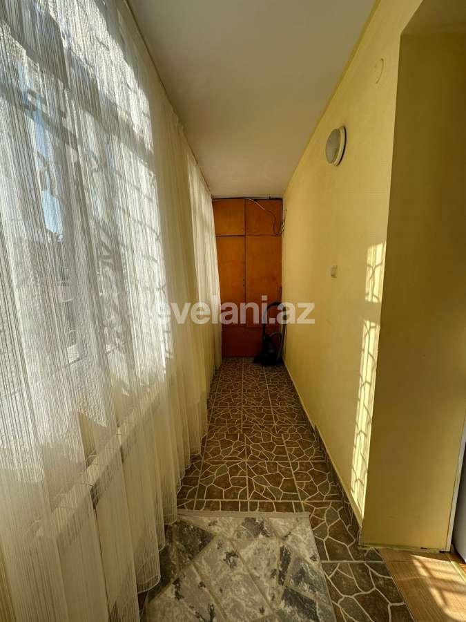 Satılır, köhnə tikili, 2 otaqlı, 70 m², Bakı, Xəzər r, Buzovna q.