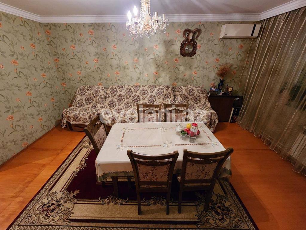 Sale, old building, 4 room, 94 m², Baku, Sabail r, Elmlar Akademiyası m.