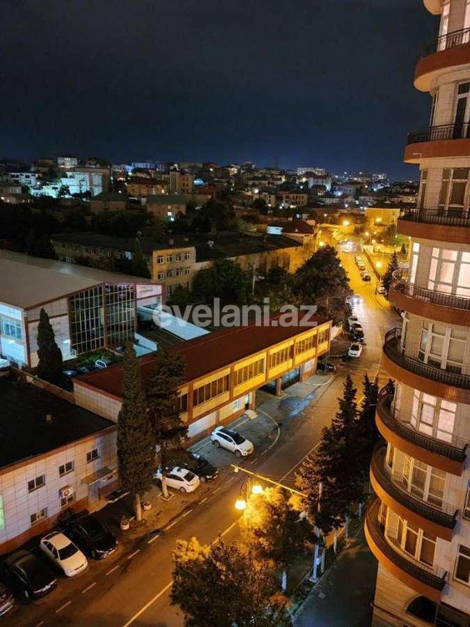 Sale, old building, 4 room, 94 m², Baku, Sabail r, Elmlar Akademiyası m.