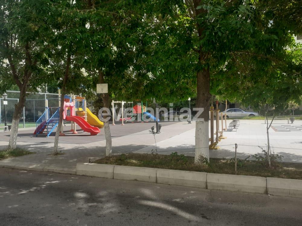 Sale, old building, 4 room, 94 m², Baku, Sabail r, Elmlar Akademiyası m.