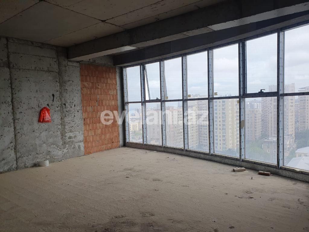 Satılır, yeni tikili, 4 otaqlı, 201 m², Bakı, Yasamal r, Yasamal q, Elmlər Akademiyası m.