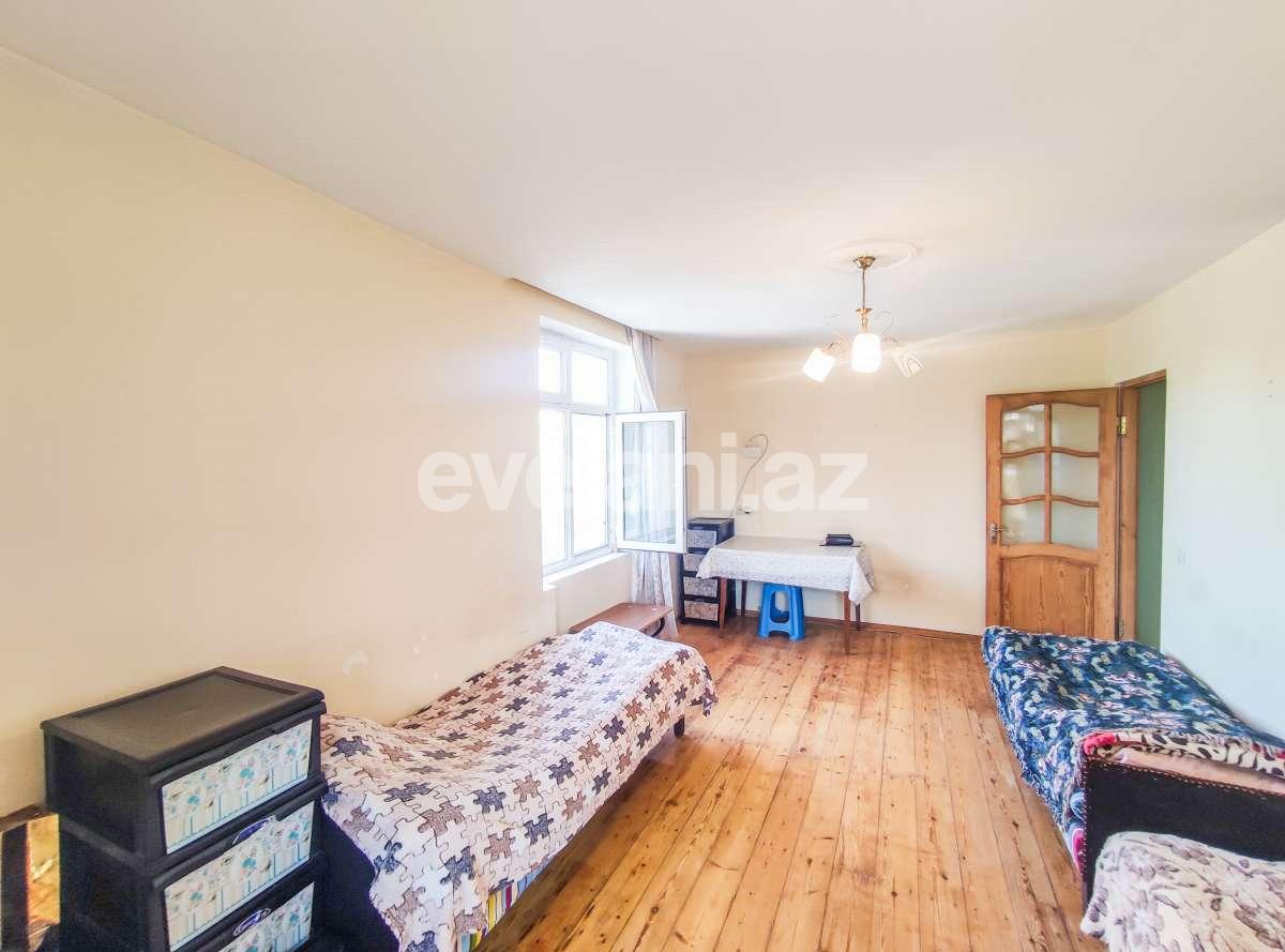 Satılır, köhnə tikili, 1 otaqlı, 35 m², Bakı, Nizami r, Qara Qarayev m.