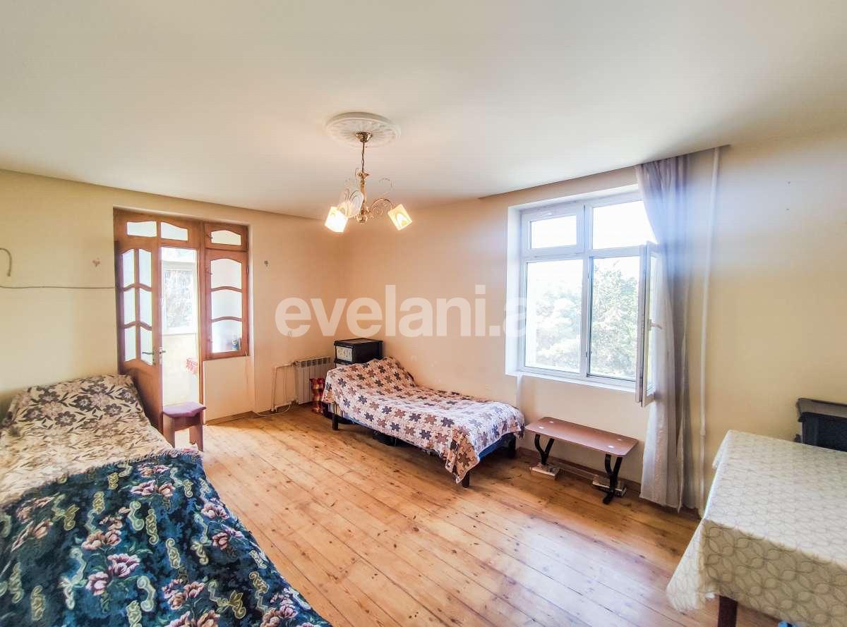 Satılır, köhnə tikili, 1 otaqlı, 35 m², Bakı, Nizami r, Qara Qarayev m.