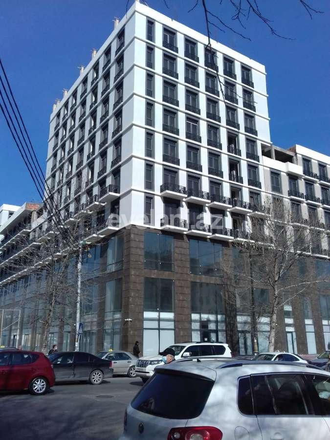 Satılır, yeni tikili, 4 otaqlı, 180 m², Bakı, Nəsimi r.