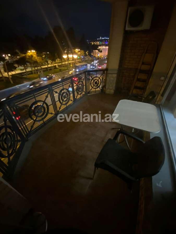 Rent, old building, 2 room, 90 m², Baku, Sabail r, Sahil m.