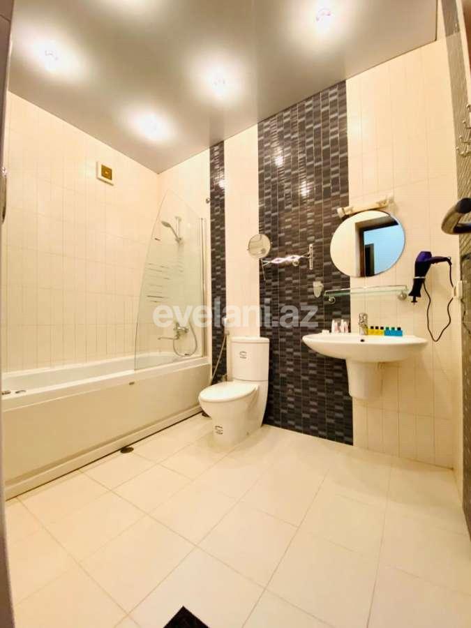 Rent, old building, 2 room, 94 m², Baku, Sabail r, Sahil m.