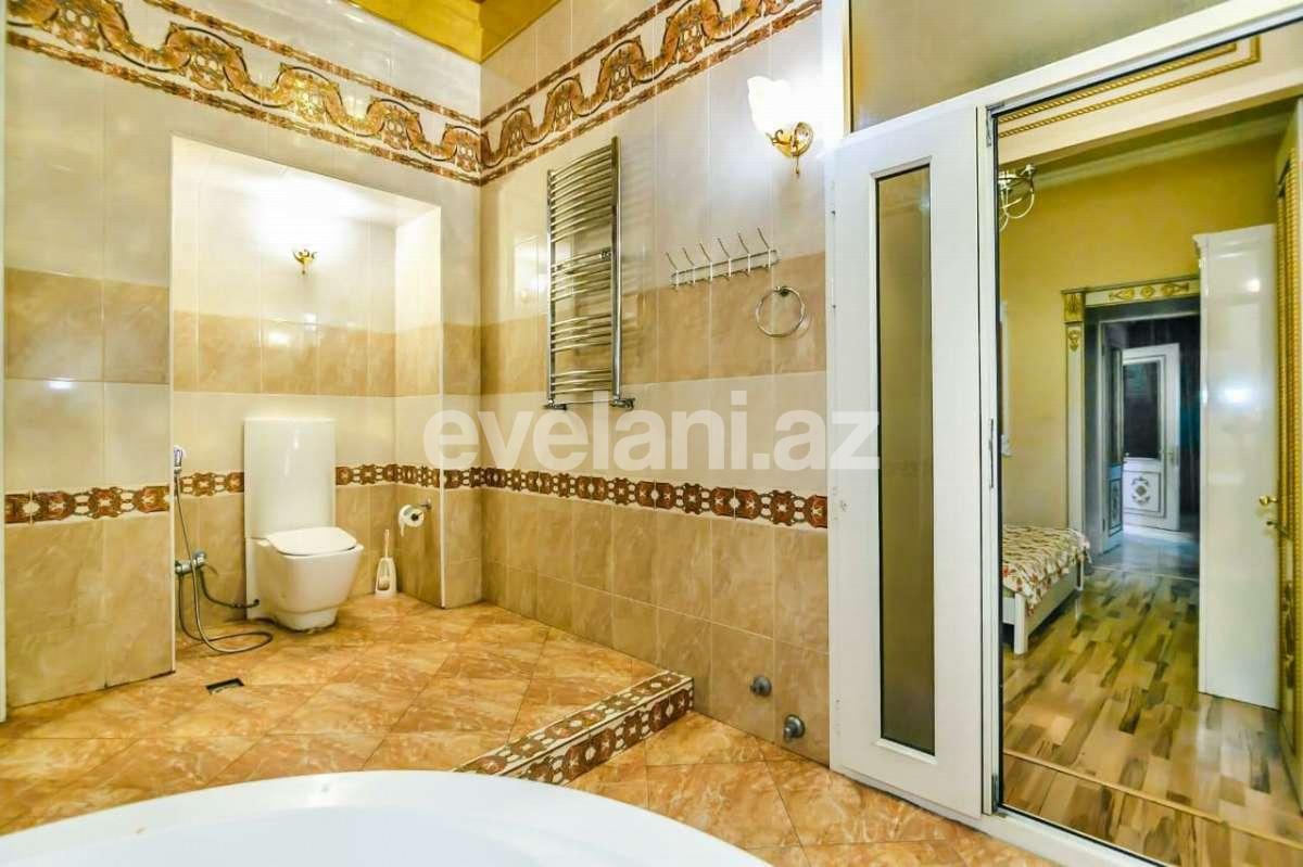 Rent, old building, 2 room, 90 m², Baku, Sabail r, Sahil m.