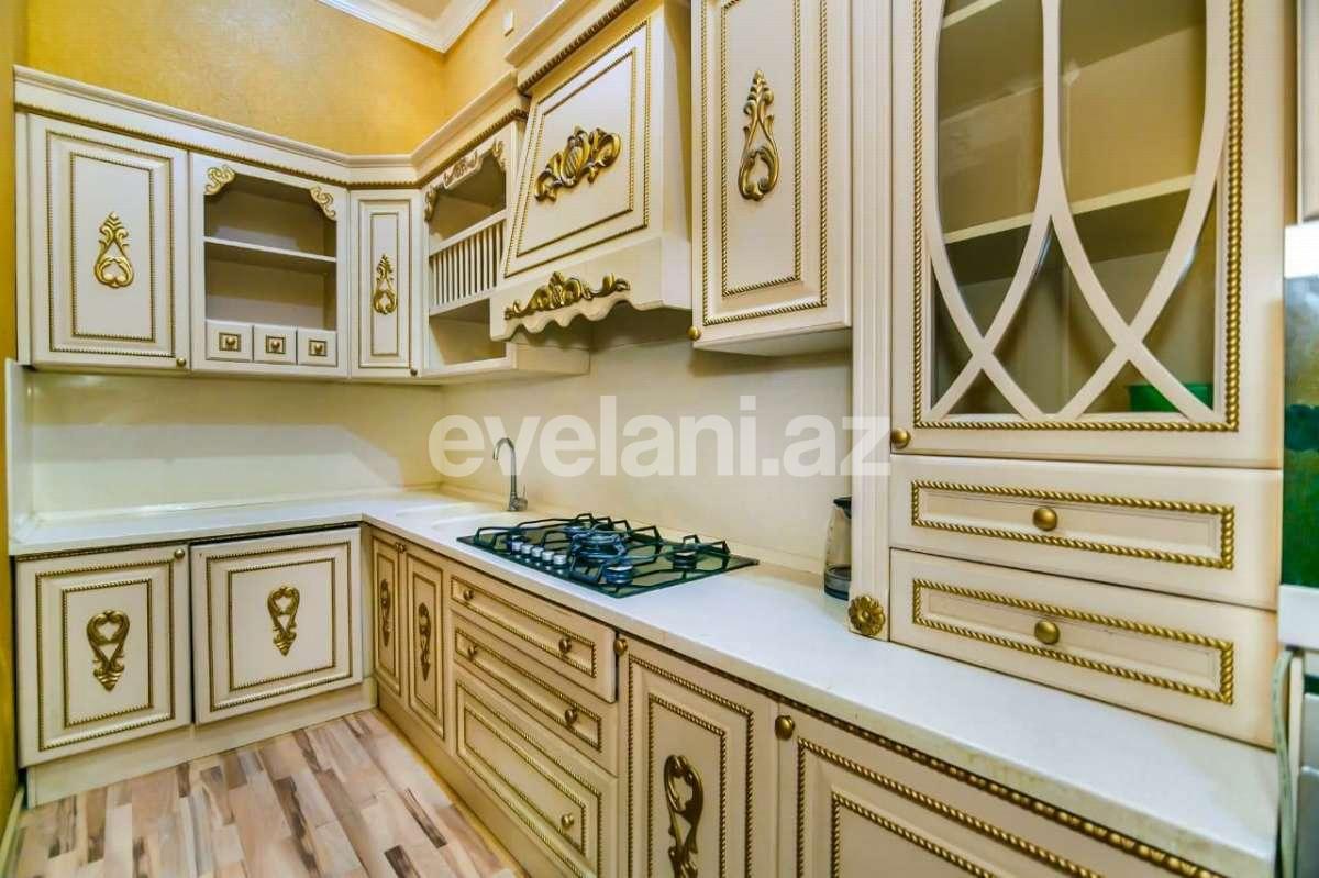 Rent, old building, 2 room, 90 m², Baku, Sabail r, Sahil m.