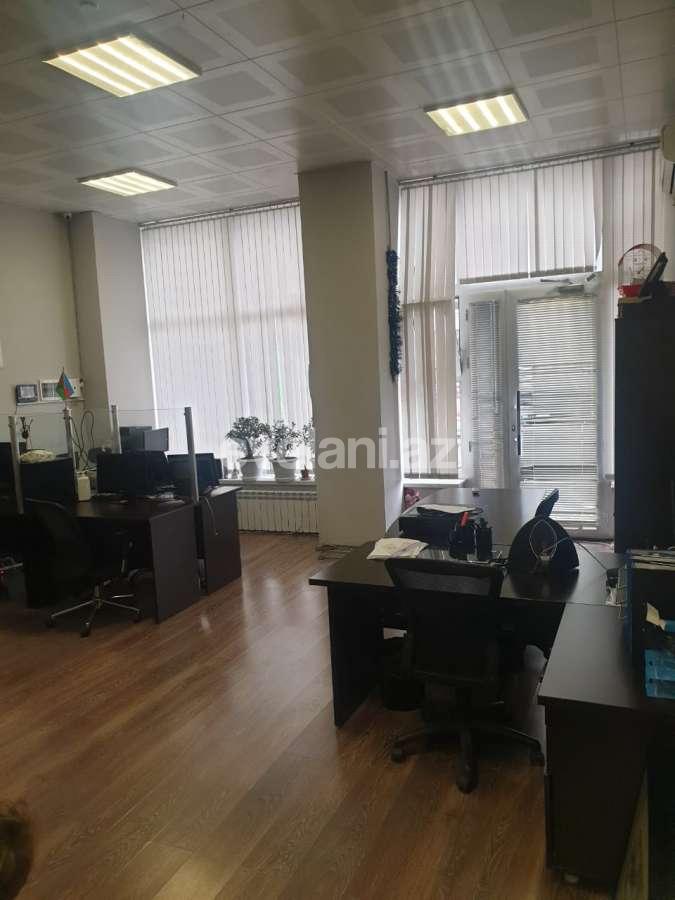Kirayə verilir, ofis, 2 otaqlı, 70 m², Bakı, Xətai r, Şah İsmayıl Xətai m.