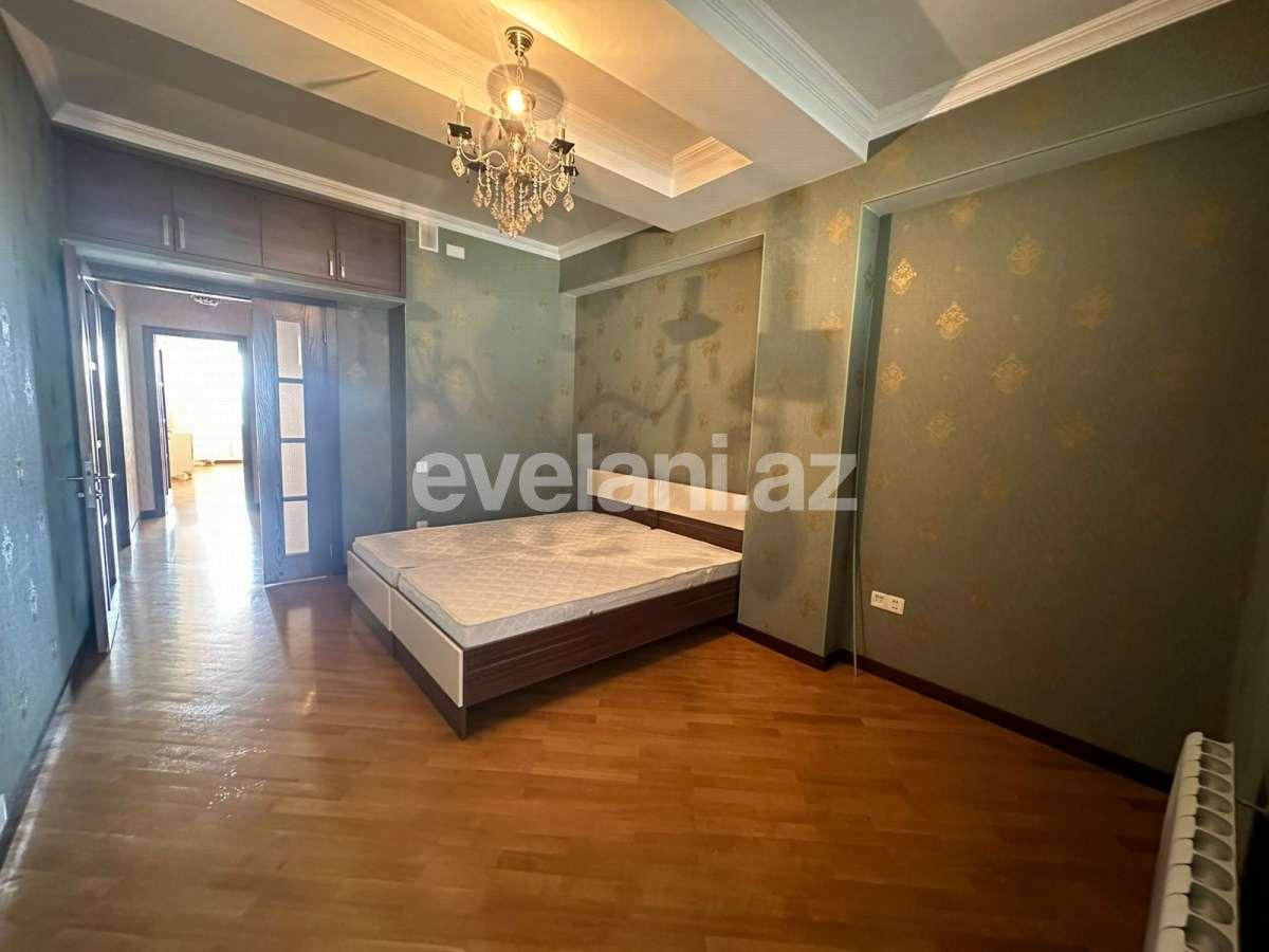 Satılır, yeni tikili, 4 otaqlı, 158 m², Bakı, Binəqədi r, 7-ci mikrorayon q, Azadlıq prospekti m.