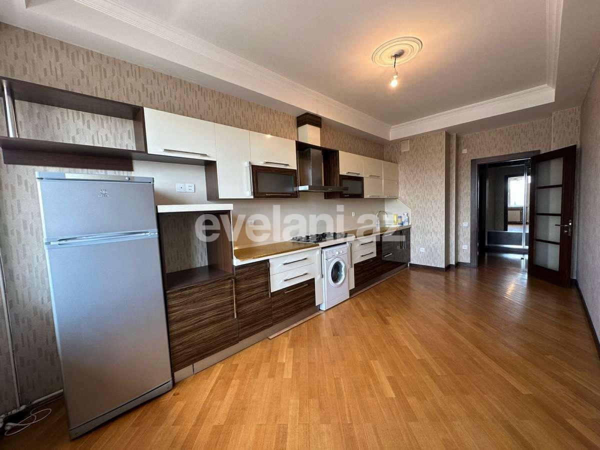 Satılır, yeni tikili, 4 otaqlı, 158 m², Bakı, Binəqədi r, 7-ci mikrorayon q, Azadlıq prospekti m.
