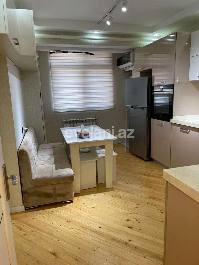 Kirayə verilir, köhnə tikili, 2 otaqlı, 60 m², Bakı, Nəsimi r, 8 Noyabr m.