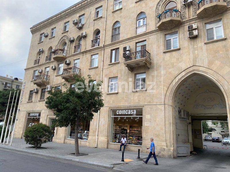 Kirayə verilir, köhnə tikili, 2 otaqlı, 56 m², Bakı, Nəsimi r, 28 may m.