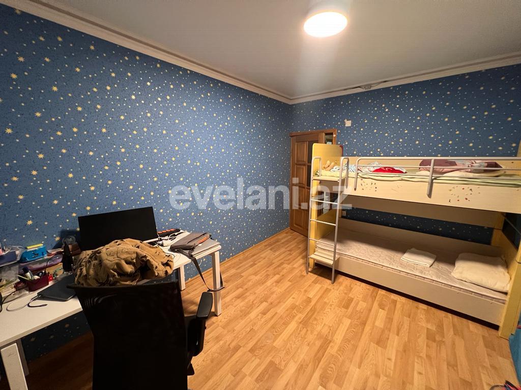 Satılır, köhnə tikili, 3 otaqlı, 80 m², Bakı, Suraxanı r, Qaraçuxur q.