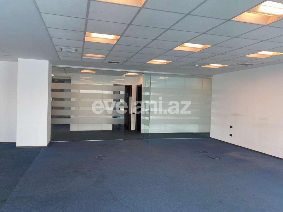 Kirayə verilir, ofis, 7 otaqlı, 300 m², Bakı, Yasamal r, 8 Noyabr m.